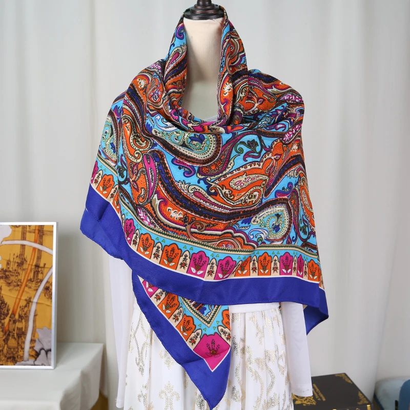 2025年过年送妈妈礼物花大方巾30-40岁女士围巾四季款百搭披肩