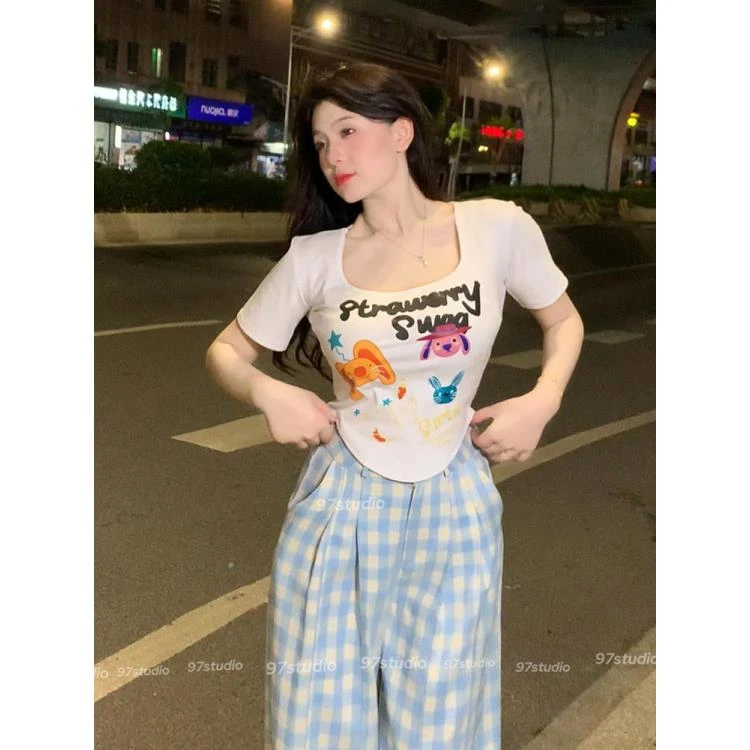 大码女装卡通印花短袖正肩T恤女夏季胖mm感辣妹短款U领上