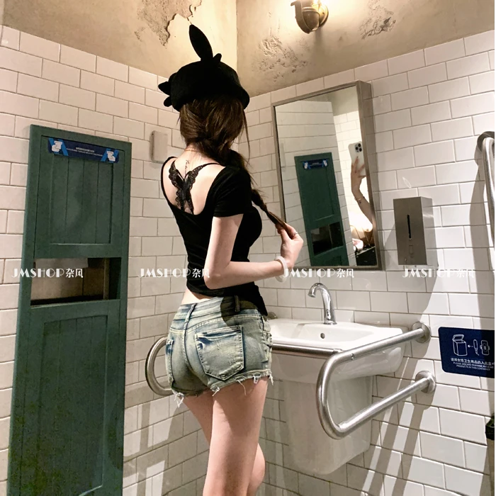 两件套带胸垫蝴蝶挂脖内搭背心女夏季辣妹短款t恤ins修身短袖上衣