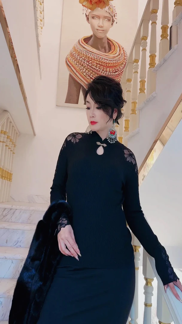 设计师原创盘扣复古打底衫