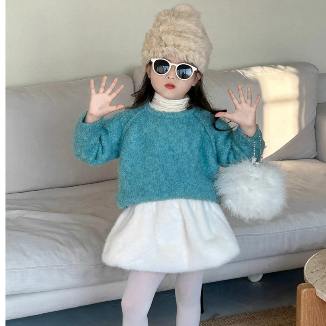 萌萌女童2024秋冬新款蓝色软糯套头毛衣韩版女宝宝白色毛绒半身裙