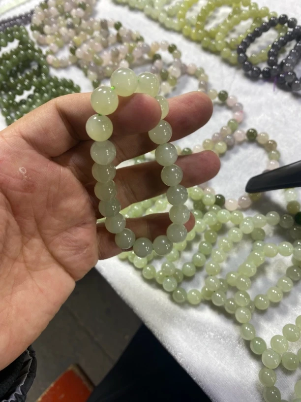 和田玉晴水女士手链