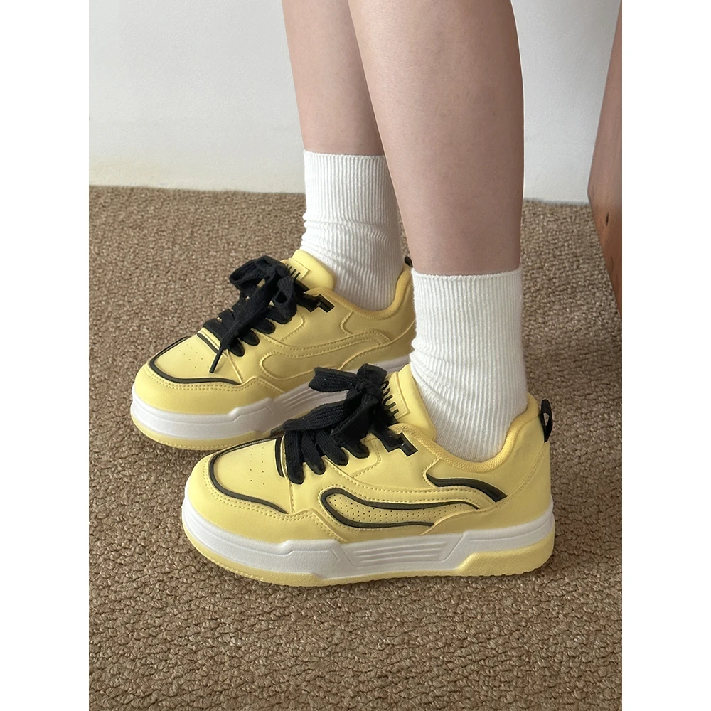 厚底百搭配裙子小白鞋子女2024秋季新款鞋子学生休闲小众设计板鞋