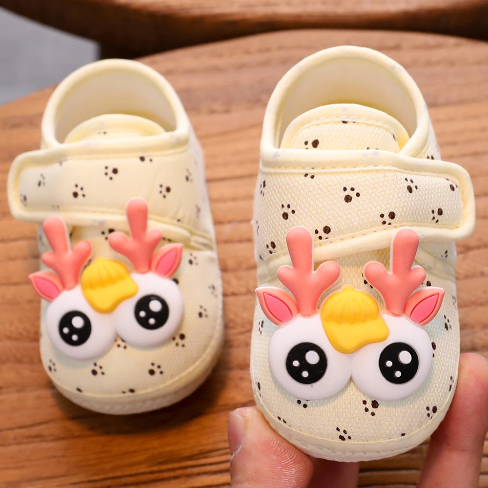 婴儿0-6-15月地板鞋春秋男女宝宝室内软底鞋子防滑学步鞋步前鞋