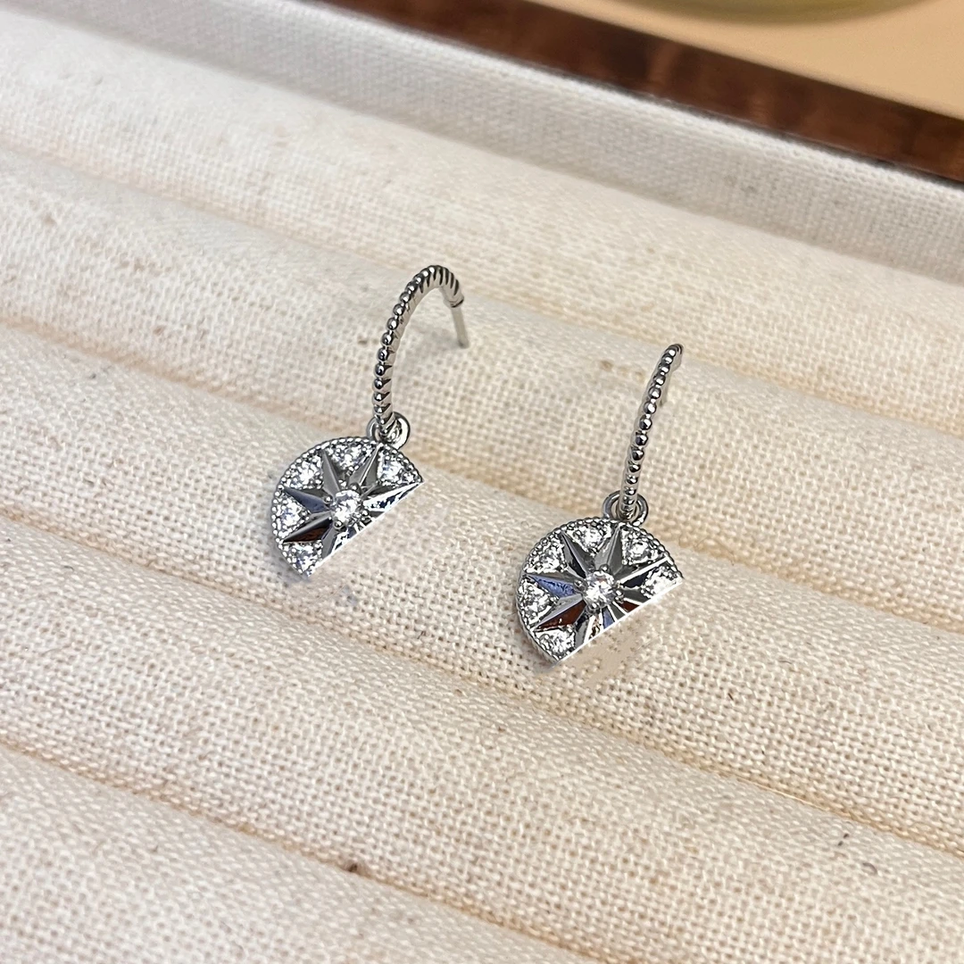 铜合金耳饰 D150气质时尚百搭精致耳钩个性轻奢耳环