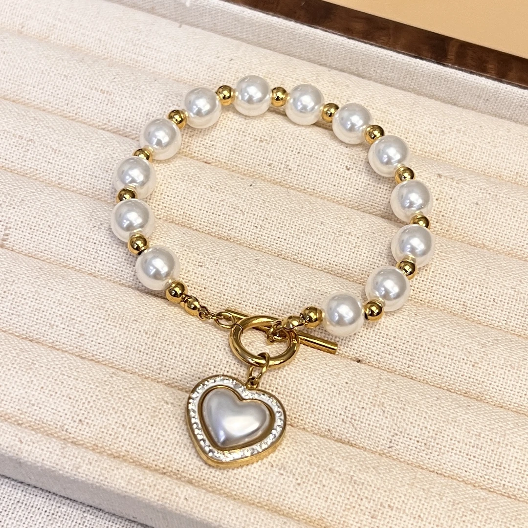 钛钢手链 D351精致时尚百搭爱心珠珠手链