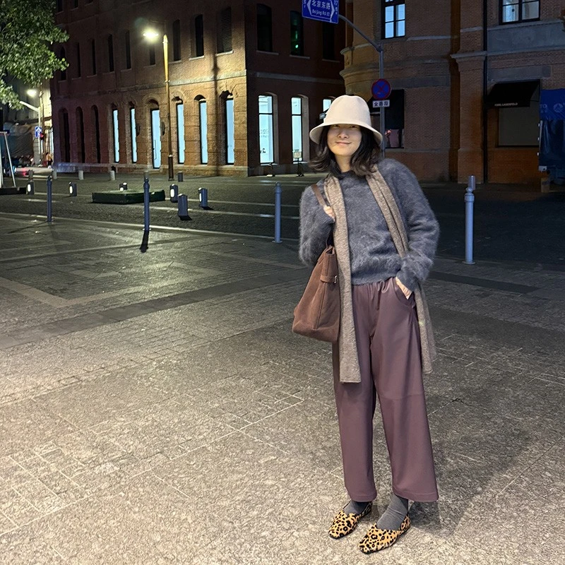 蓝豚豚“暗里精致”烟紫色调真皮休闲裤 ins博主直筒羊皮九分裤