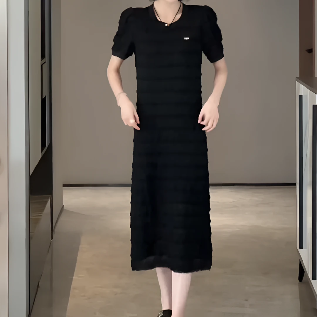 时尚洋气修身显瘦气质百搭休闲减龄新款夏季短袖中长款圆领连衣裙