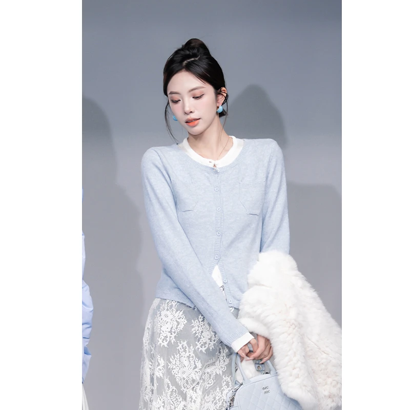 【花粉专享】小众设计感拼接撞色圆领假两件针织衫浅蓝色休闲毛衣
