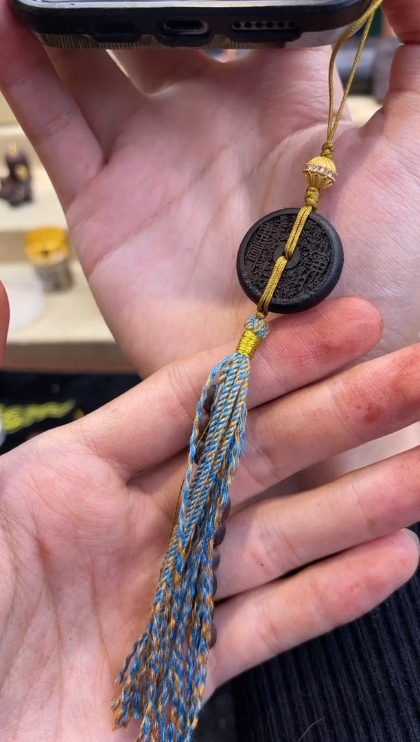 【闪购商品】降真香其他山鬼花手机挂件