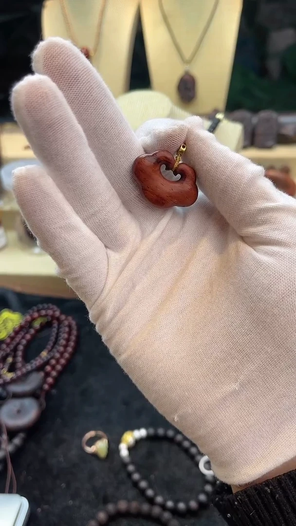 【闪购商品】降真香手串/手链红降如意