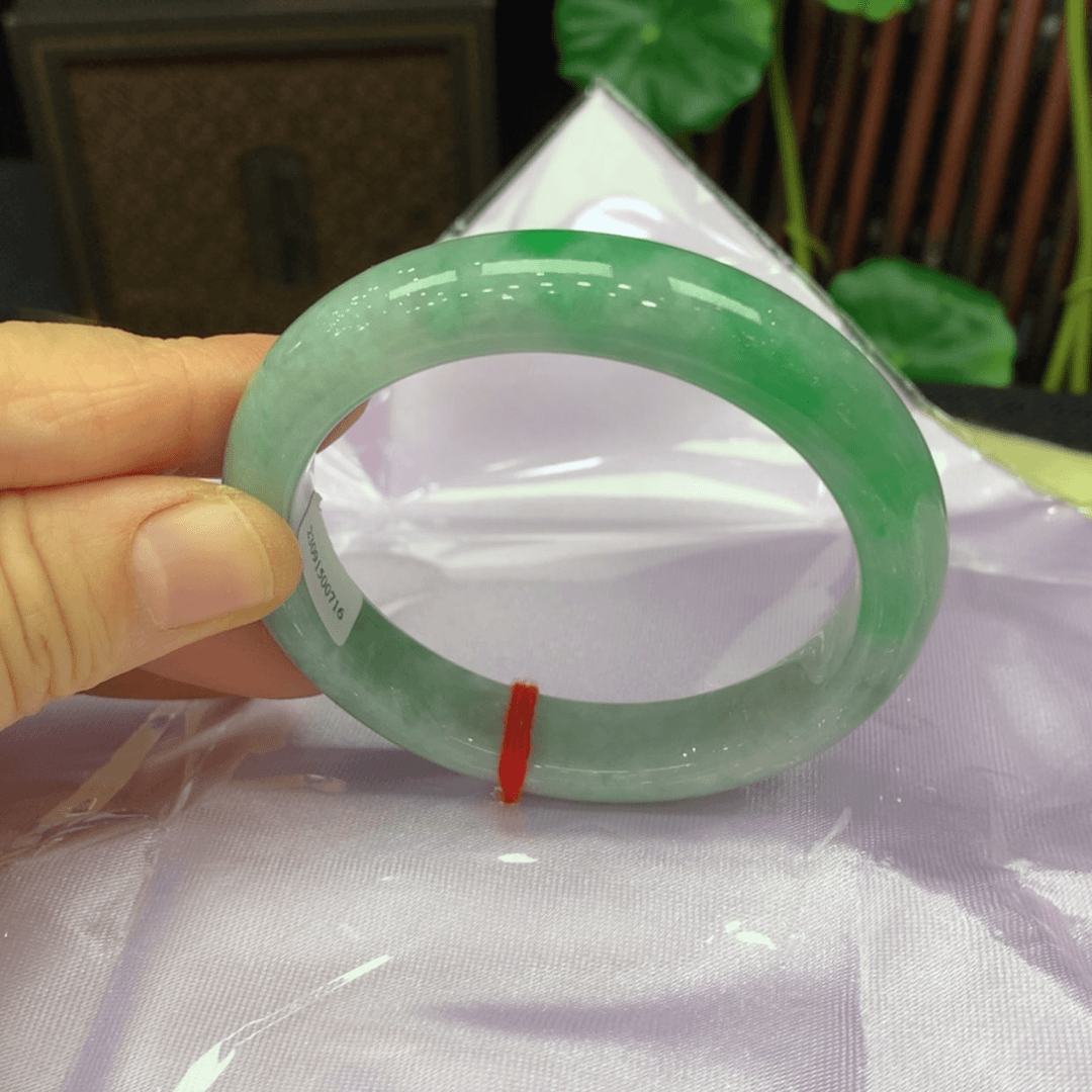 【闪购商品】翡翠手镯未镶嵌佛****姐