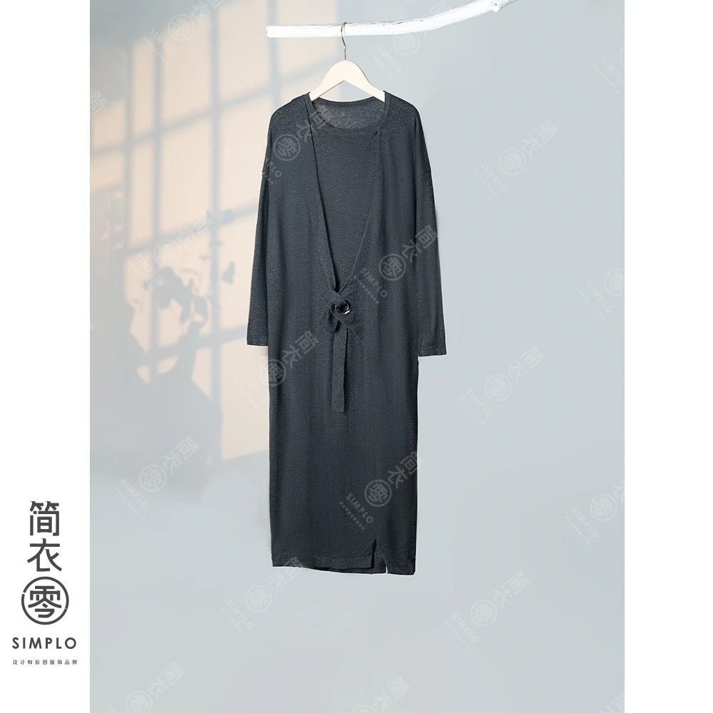 个性针织长袖宽松秋冬复古时尚长套衫 26B276333