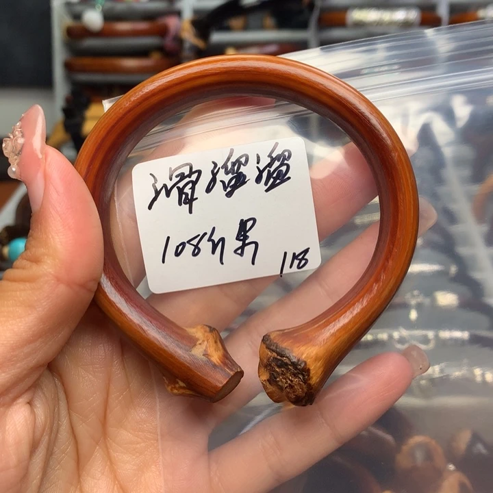 木滑*溜。。。。。。。。。。。。。。 。