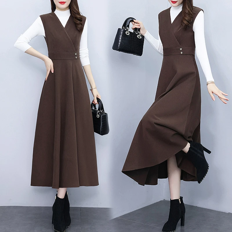 妈妈遮肚子套装2025秋冬新款高级感女神范毛呢马甲连衣裙女长款