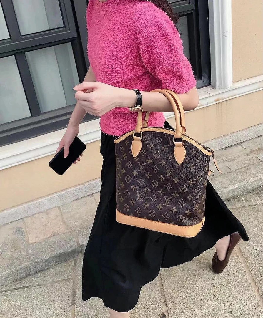95新 LouisVuitton/路易威登 LV老花手提包小号竖版贝壳lockit