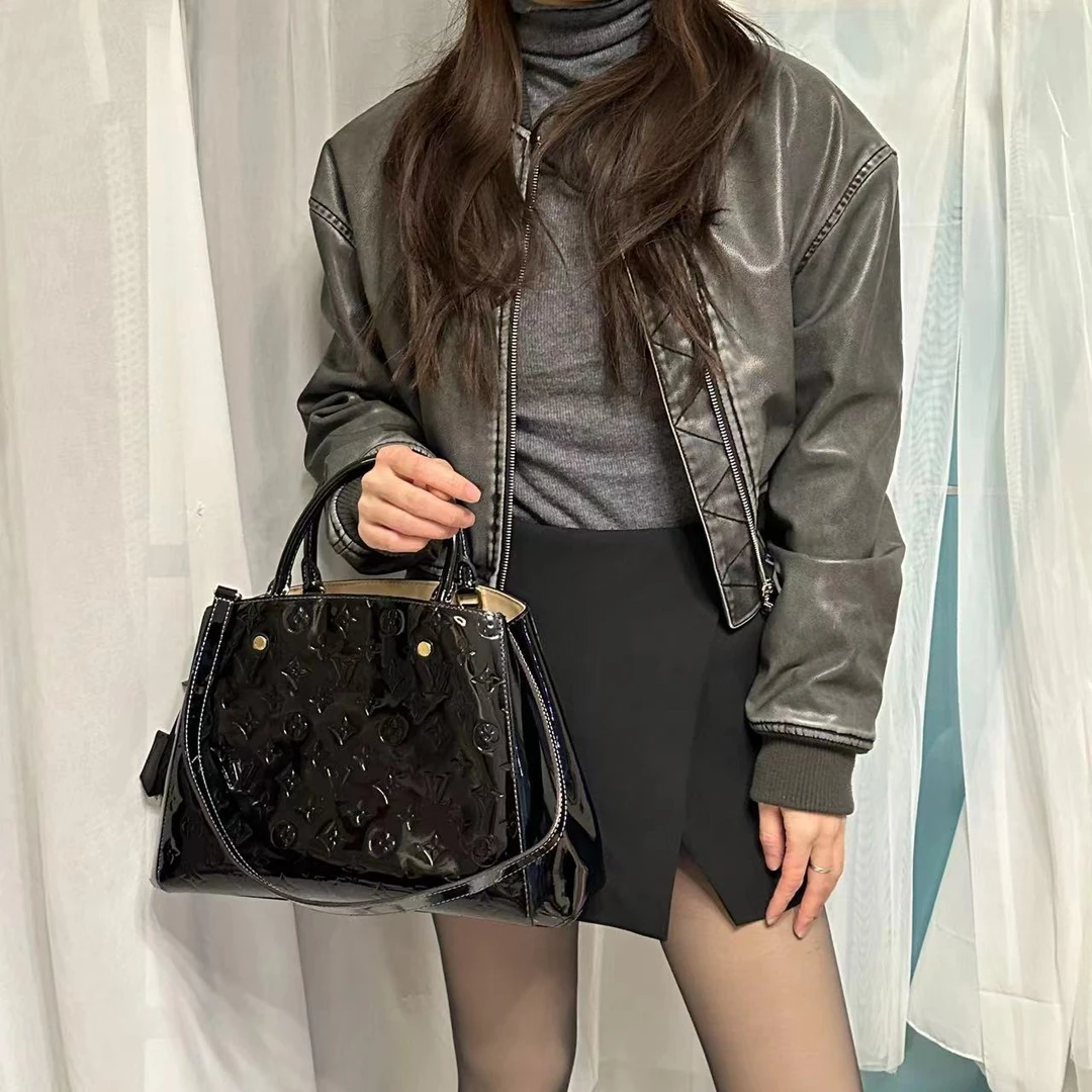 90新 LouisVuitton/路易威登 LV漆皮手提包蒙田bb