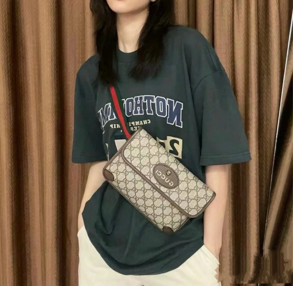 95新 GUCCI/古驰 古驰经典老花虎头胸包