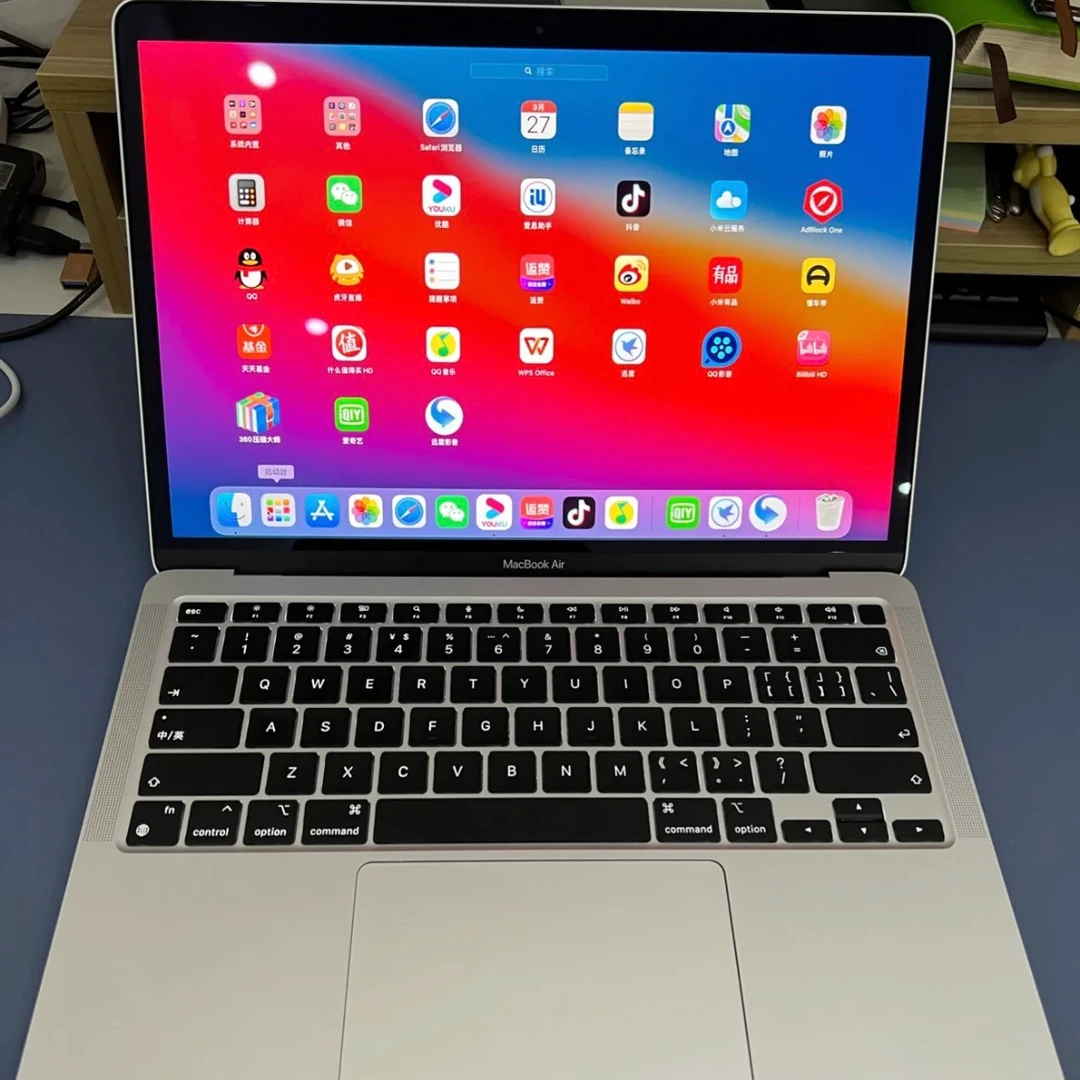 95新 Apple/苹果 19款13.3寸超薄视网膜酷睿i5 8g 128G固态硬盘