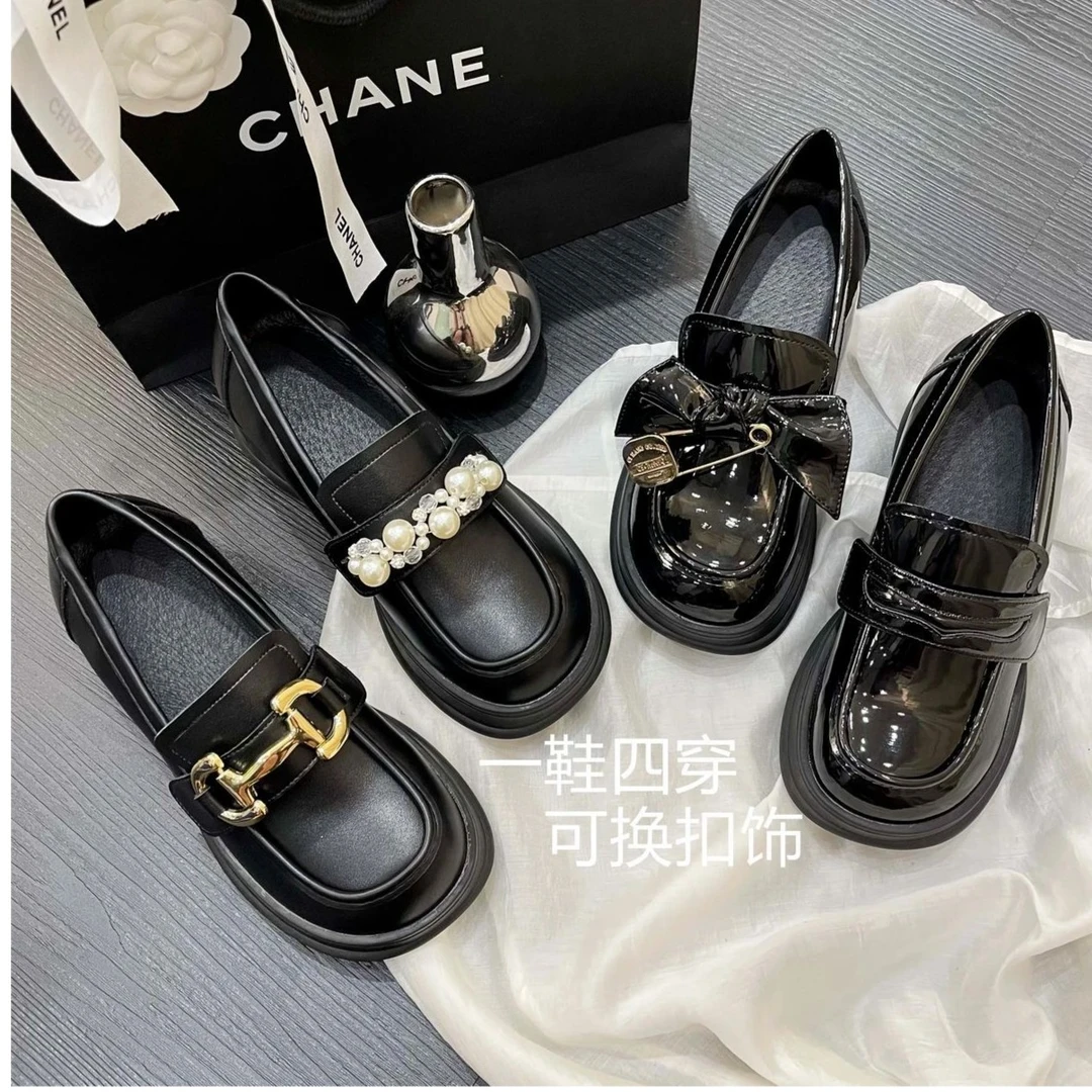 黑色厚底小皮鞋圆头百搭魔术贴英伦风乐福鞋玛丽珍增高漆皮单鞋女