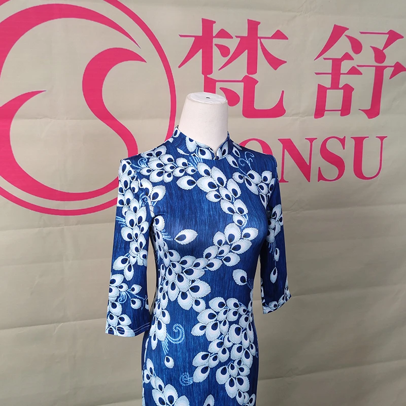 梵舒秋冬新款复古国风花色连衣裙改良版中长款旗袍XS3236雀翎蓝
