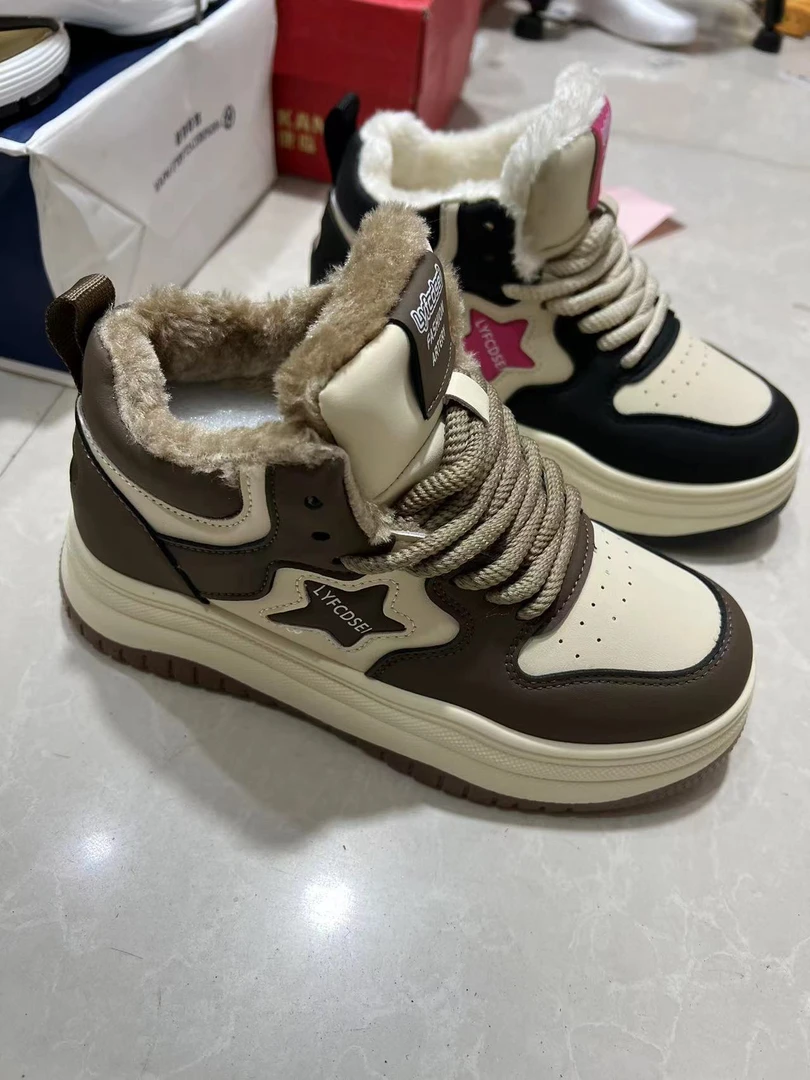 女运动板鞋12108易波