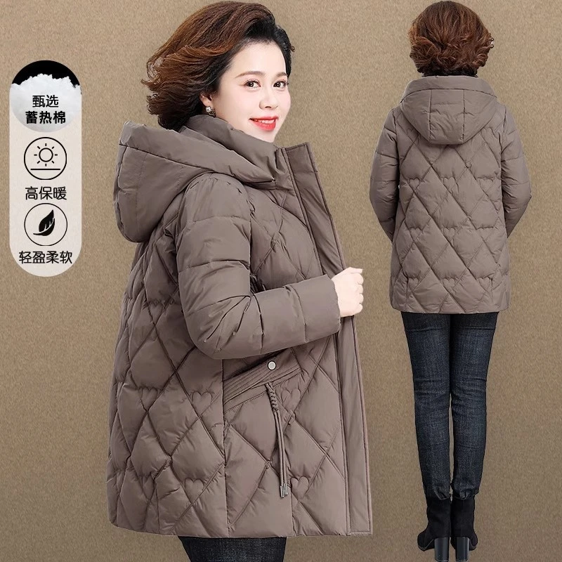 妈妈冬季羽绒棉服加肥加大新款洋气中老年外套女秋冬大码中年棉袄
