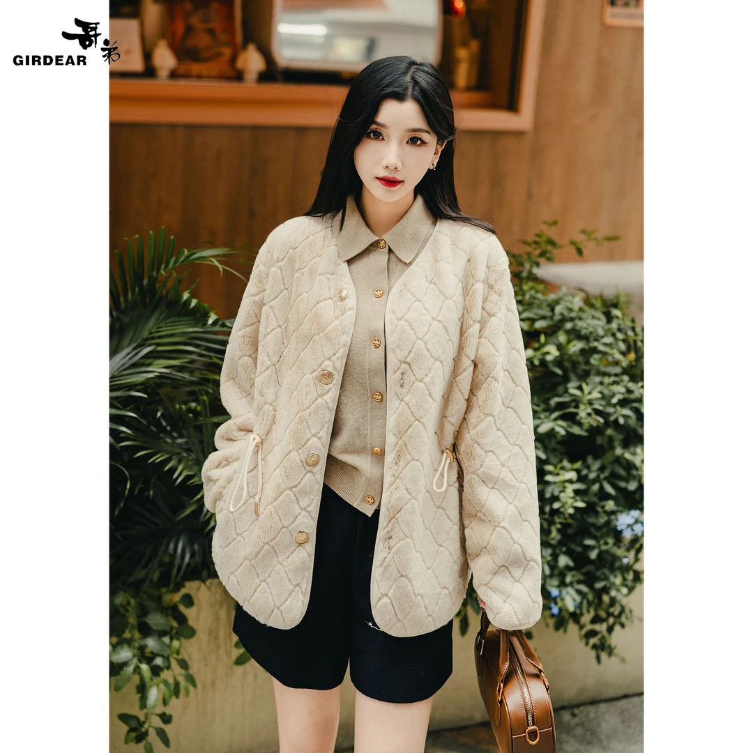 GIRDEAR/哥弟秋冬时尚气质百搭菱格小香风环保毛毛外套女 1400648