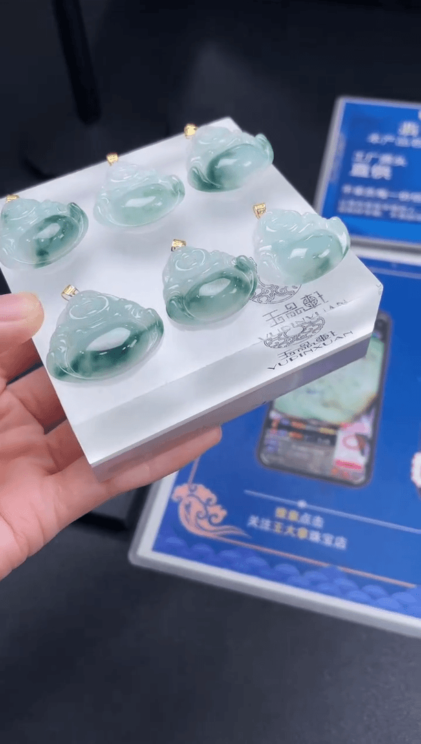 【闪购商品】翡翠挂件18K金镶嵌YCX-YFYM0348多样性发一件