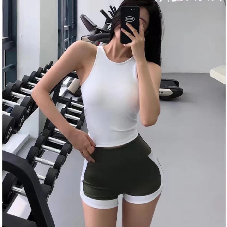 新款后背镂空系带瑜伽服运动背心女健身运动速干美背带胸垫上衣