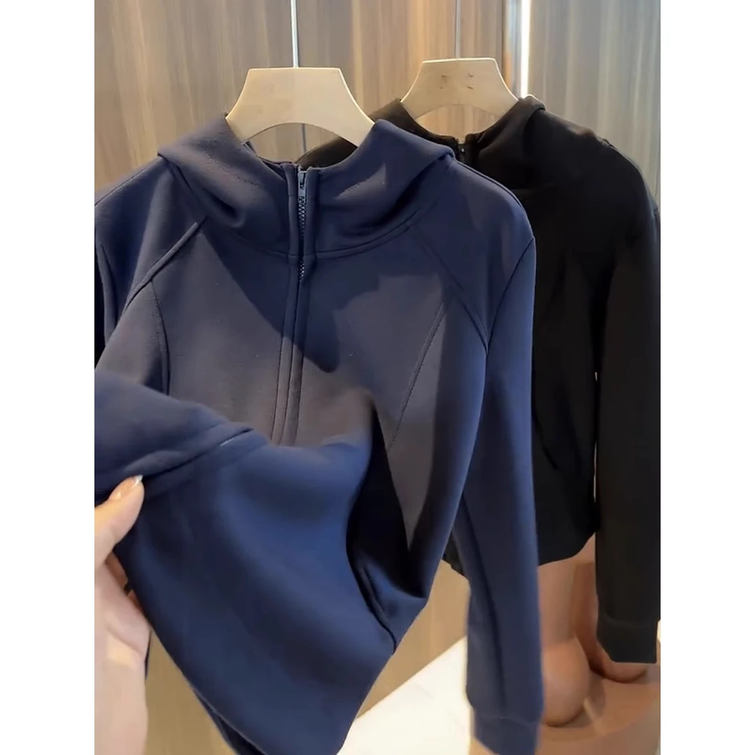 梨形身材显瘦卫衣外套2025年春季新款洋气减龄修身带帽打底衫