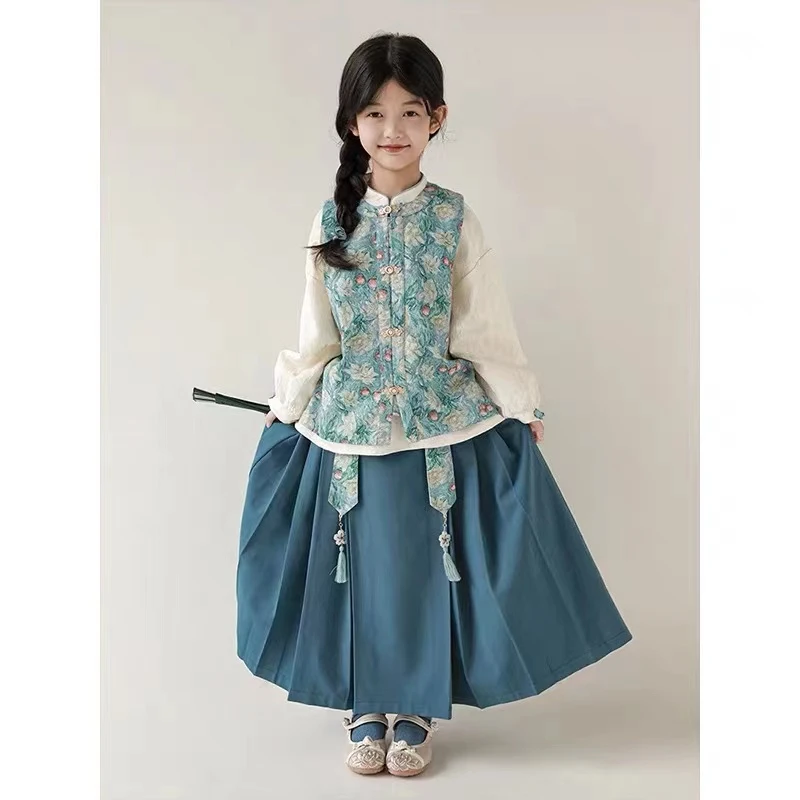 幼悠中国风复古套装季子母扣马甲提花绸缎汉服马面裙潮CD0767