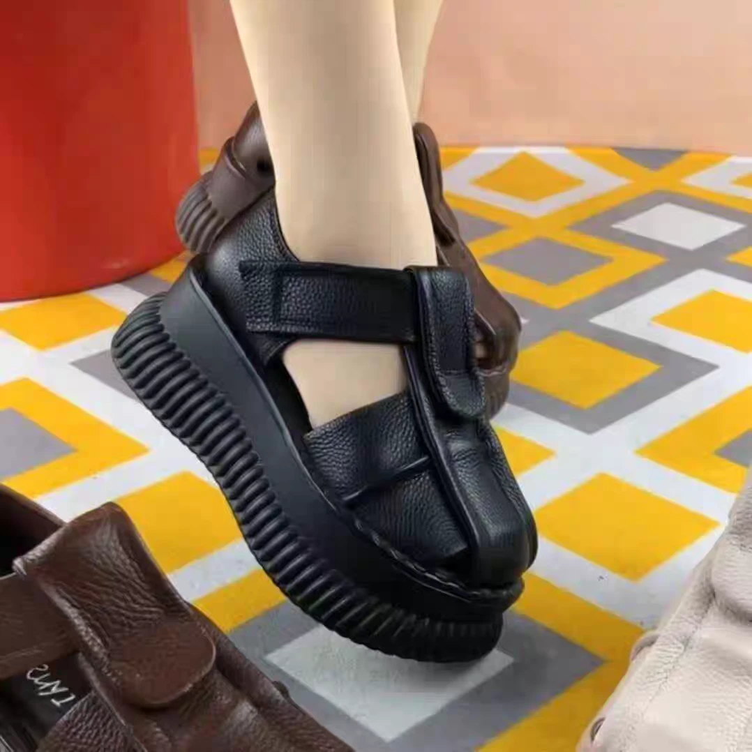 春夏季2024新款包头凉鞋女复古厚底休闲百搭轻便舒适透气罗马女鞋