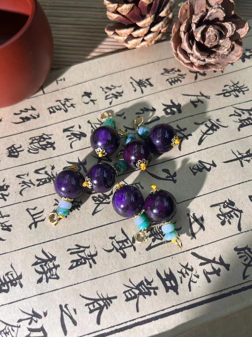 18K金/南非老矿 舒俱来单珠 /冰阳绿翡翠配件/@多样性发其一