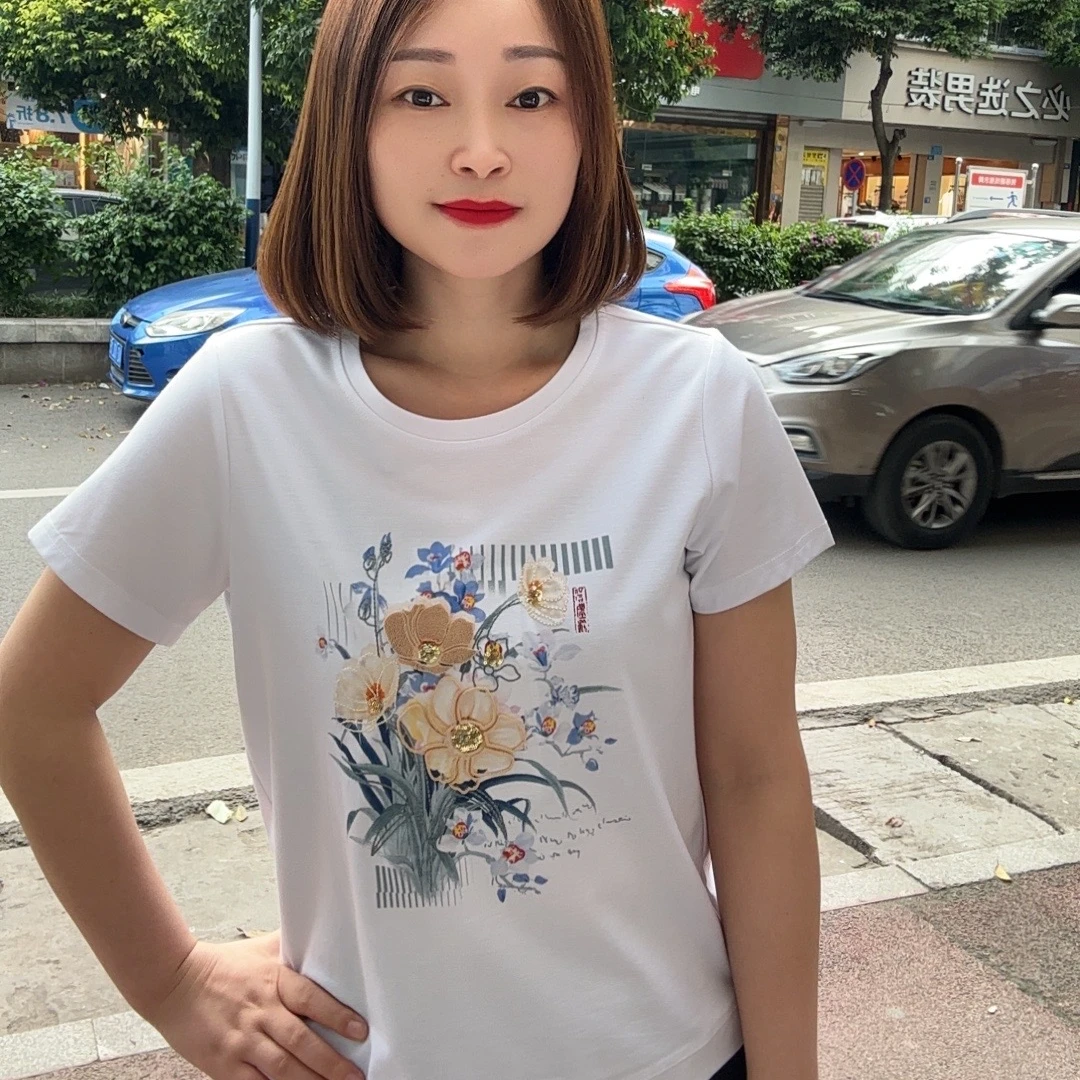 2024夏季新款时尚花花图案款短袖体恤