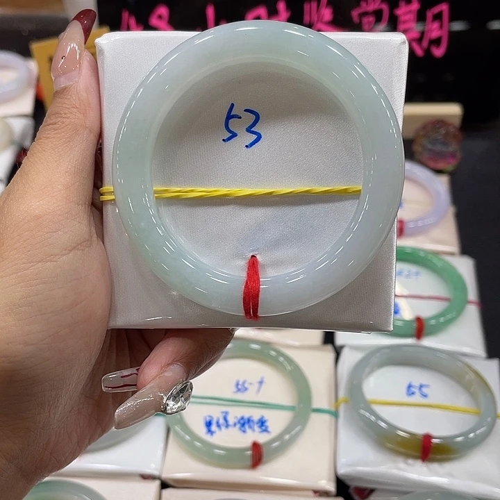 翡翠手镯未镶嵌缅甸翡翠手镯26