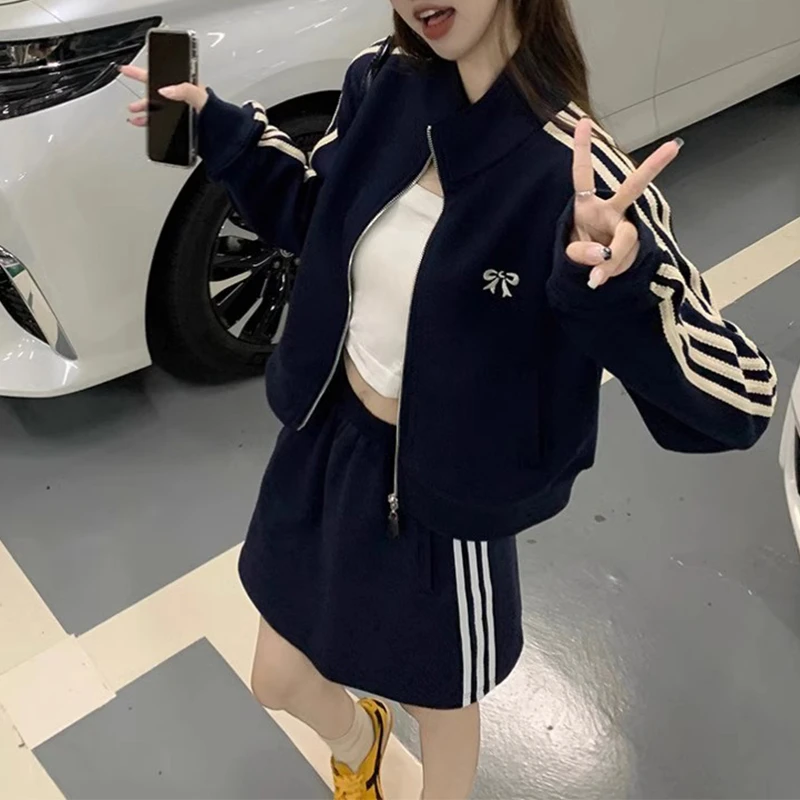 韩版立领外套女士2025春秋新款洋气刺绣开衫时尚宽松显瘦运动上衣