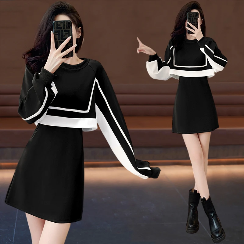 2024春秋季新款赫本风连衣裙女装胖mm大码显瘦假两件气质卫衣裙子