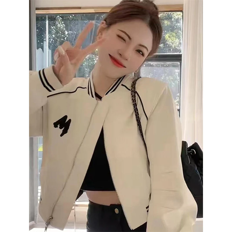 时尚显瘦气质减龄棒球服女士2024春秋新款设计感字母刺绣短款外套