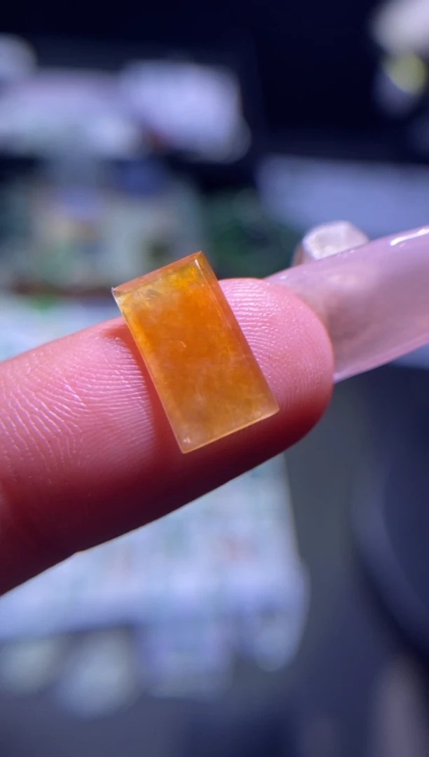 【闪购商品】翡翠挂件未镶嵌牌