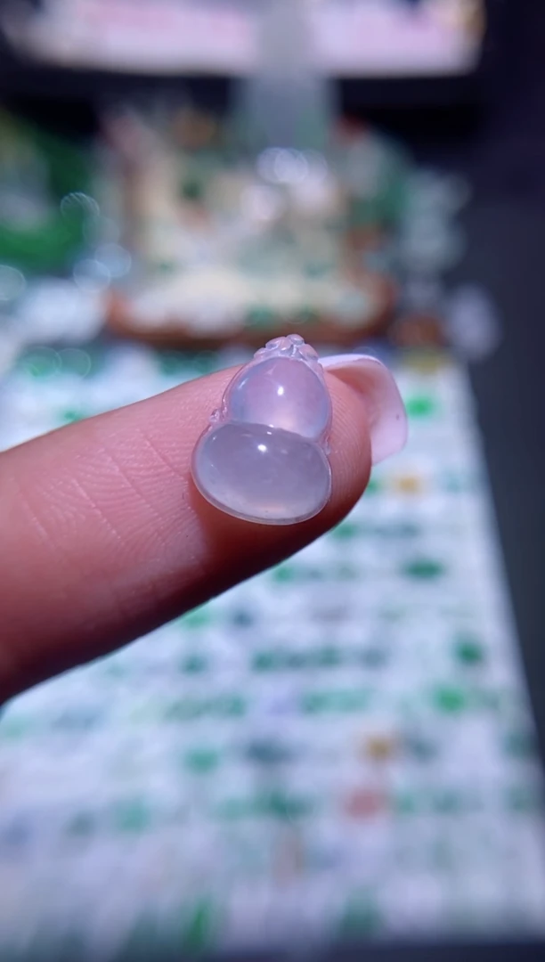 【闪购商品】翡翠挂件未镶嵌葫芦