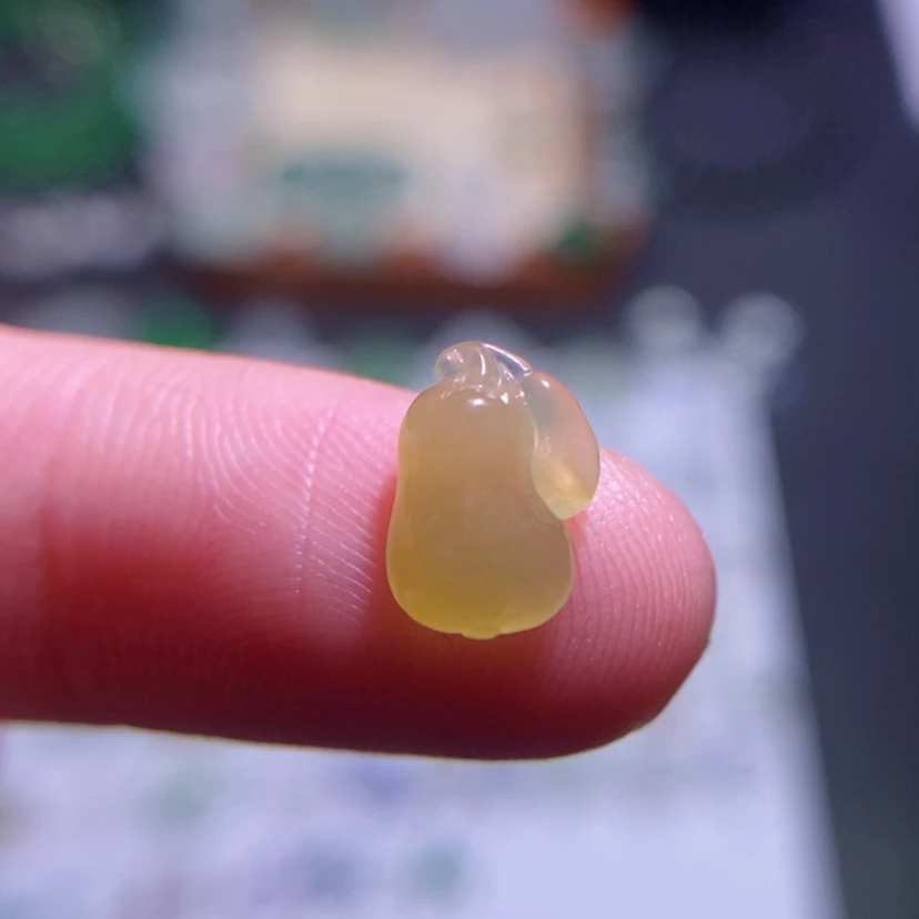 【闪购商品】翡翠挂件未镶嵌瓜
