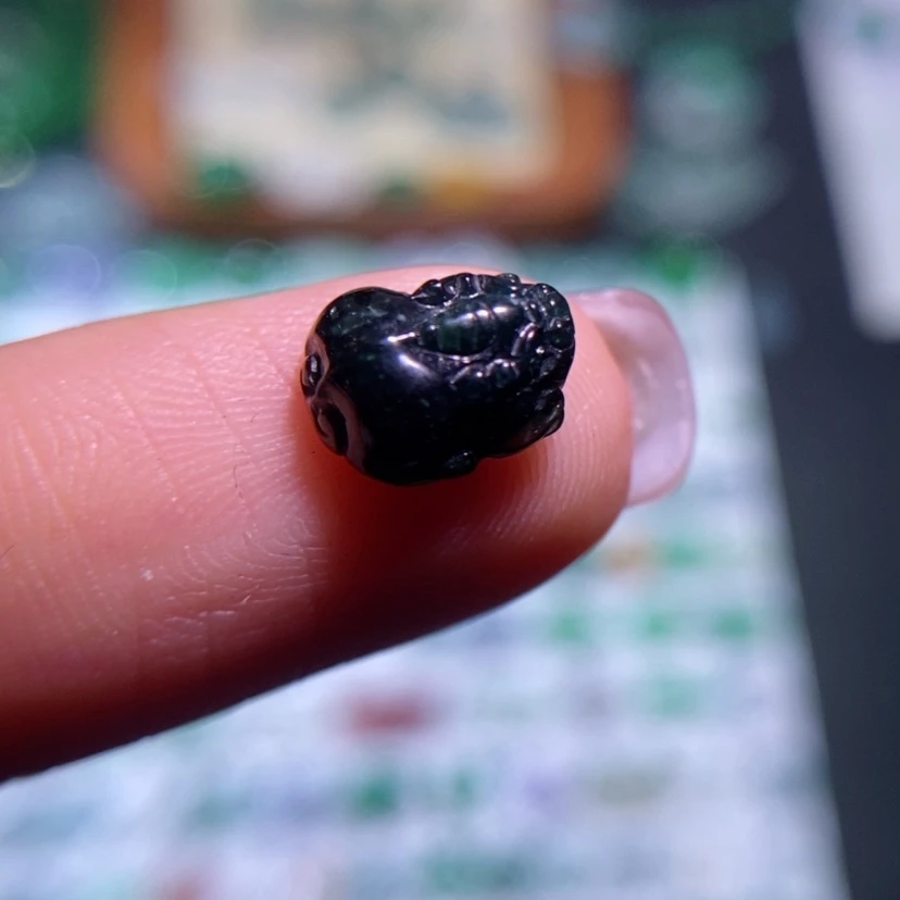 【闪购商品】翡翠挂件未镶嵌貔貅