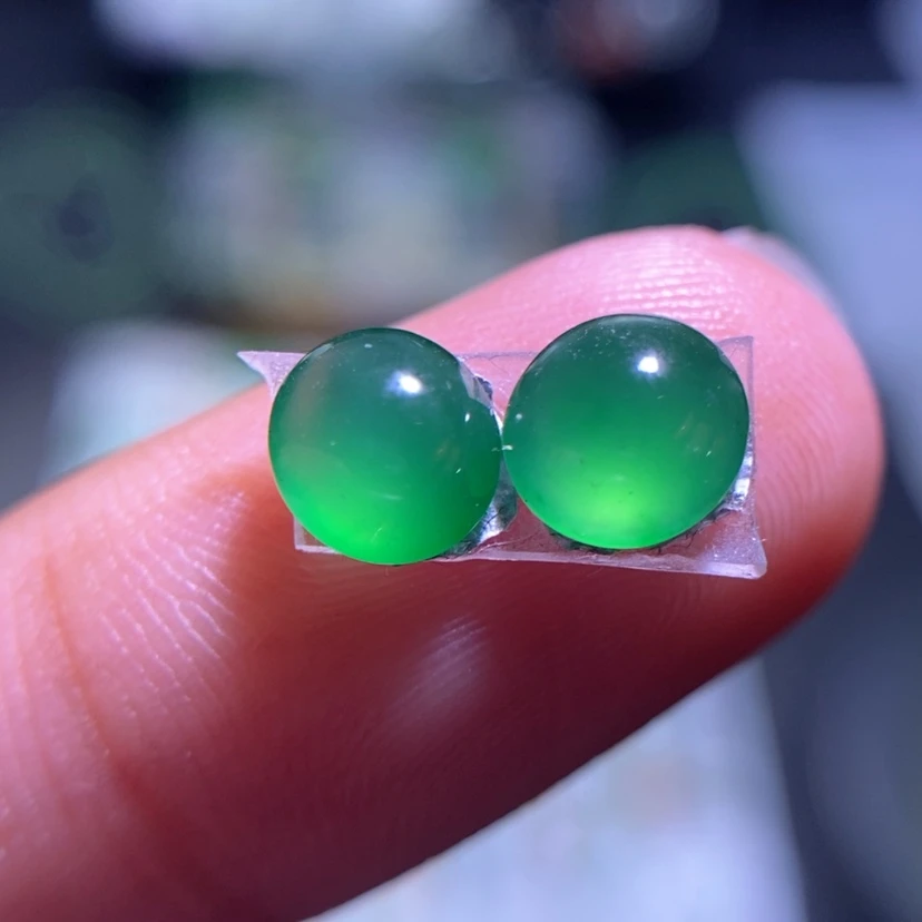 【闪购商品】翡翠挂件未镶嵌蛋