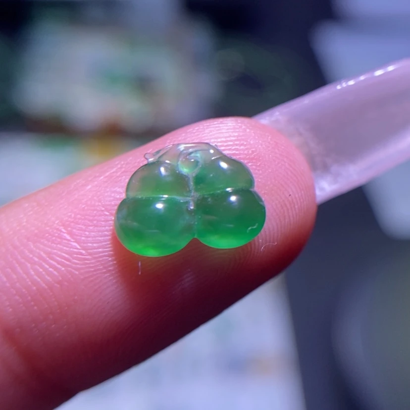 【闪购商品】翡翠挂件未镶嵌葫芦