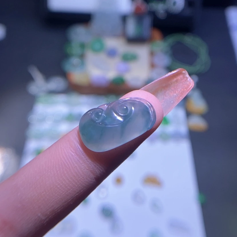 【闪购商品】翡翠把件未镶嵌如意