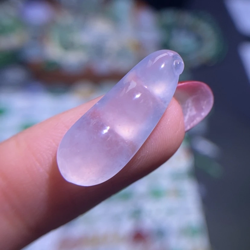 【闪购商品】翡翠挂件未镶嵌豆子