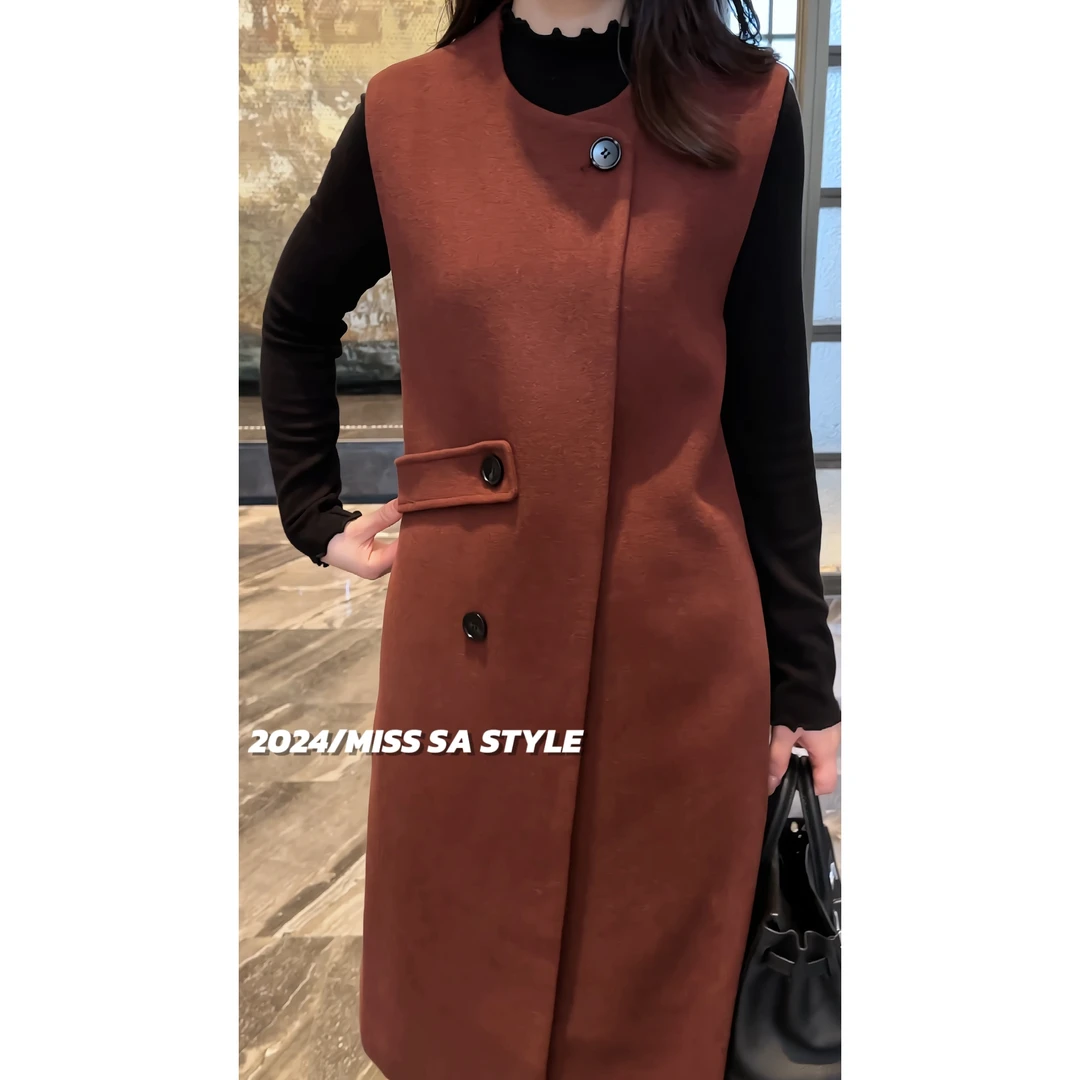 MISS SA 秋冬新款气质时尚纯色百搭呢子背心连衣裙 24109625