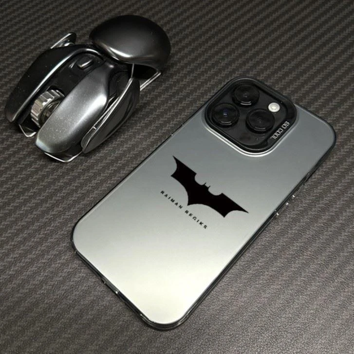 适用苹果15/14华为OPPO小米vivo新款简约蝙蝠侠防摔彩银手机壳