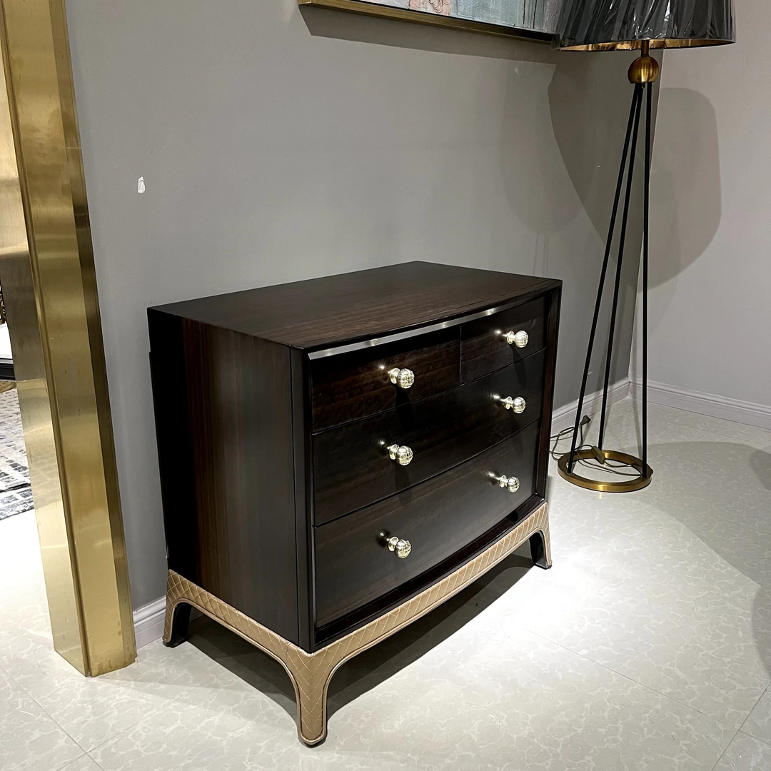 真皮桉木影木皮床头柜 81×45×70cm 欧式轻奢简约ARC10-BR-08